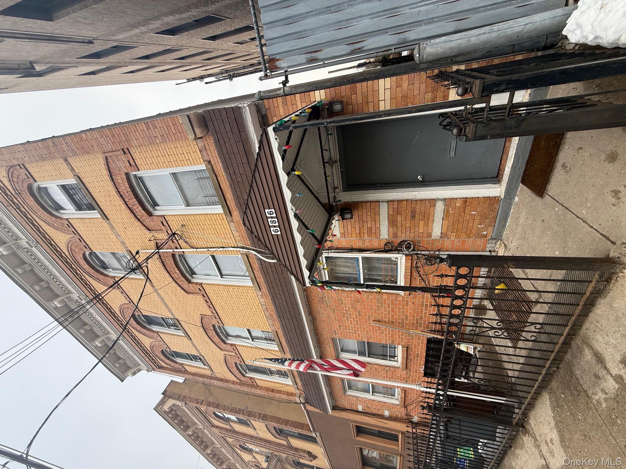 686 Fairview Avenue, Ridgewood, NY 11385