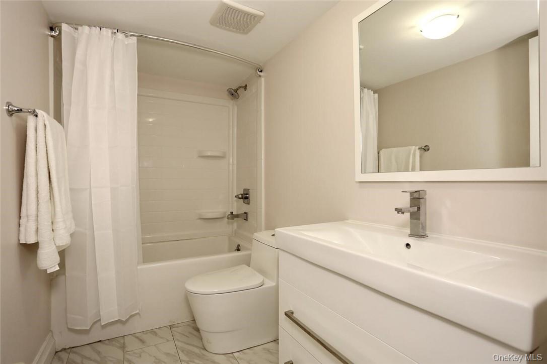 30 N Route 9W # Suite 4, Congers, NY 10920