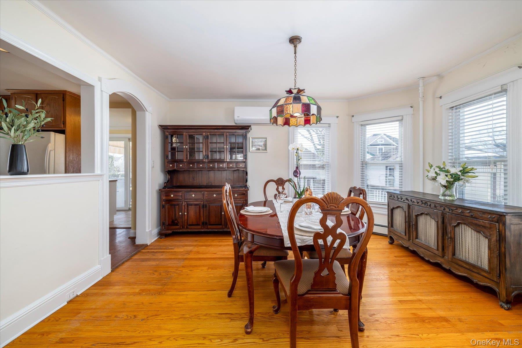 43 Garfield Place, East Rockaway, NY 11518