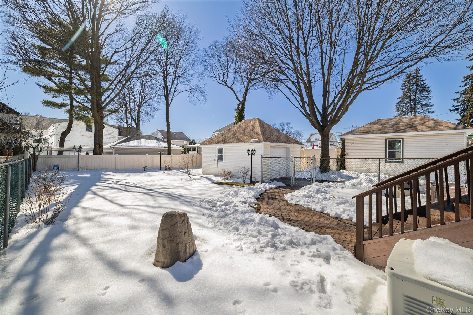 43 Garfield Place, East Rockaway, NY 11518