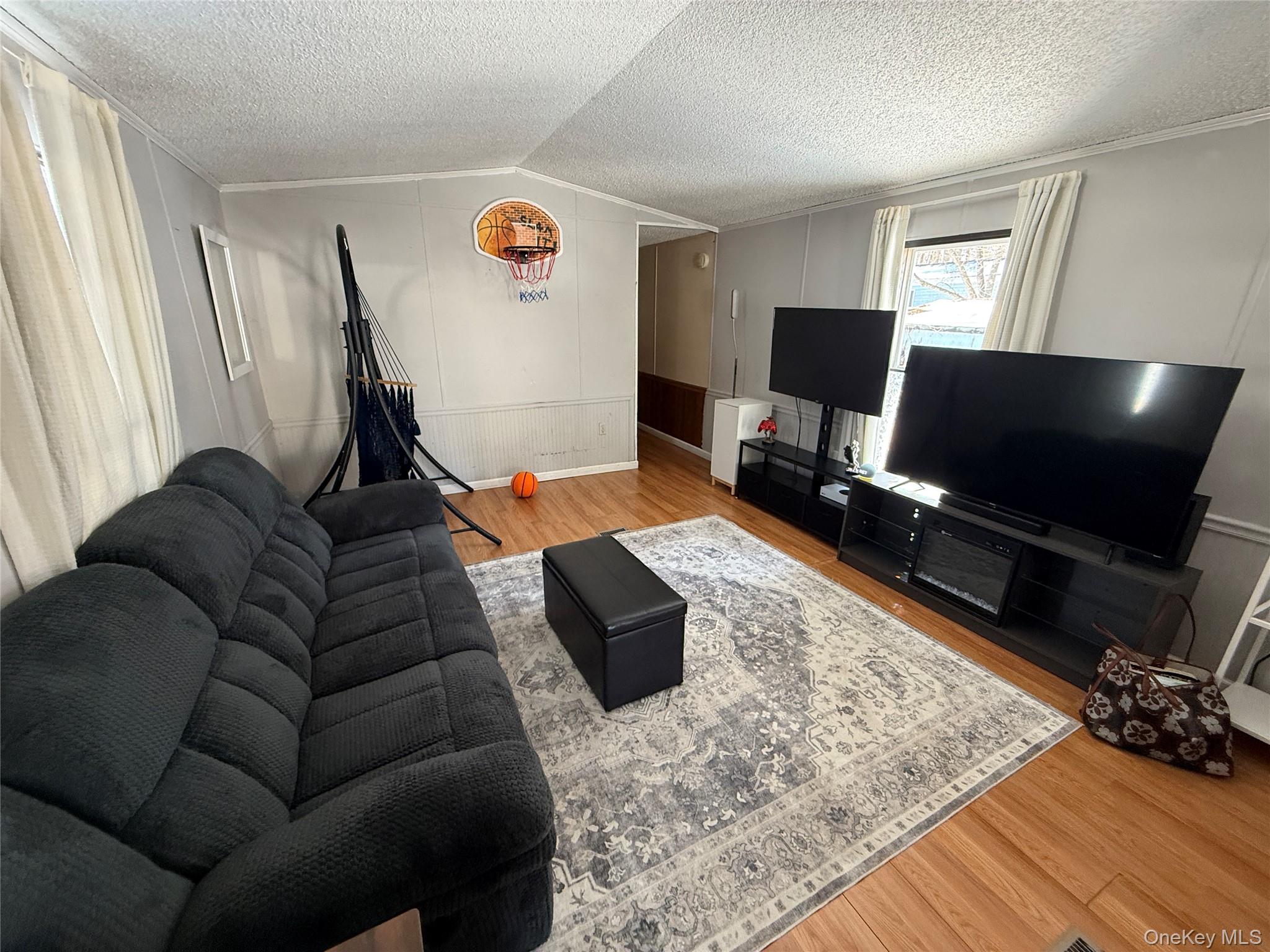 379 Ellen (aka Forest Park) Street, Wallkill, NY 12589