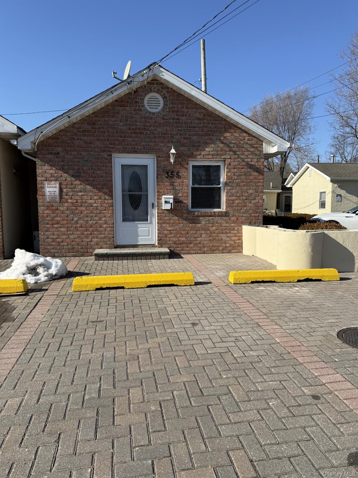 355 Bayville Avenue # 1, Bayville, NY 11709