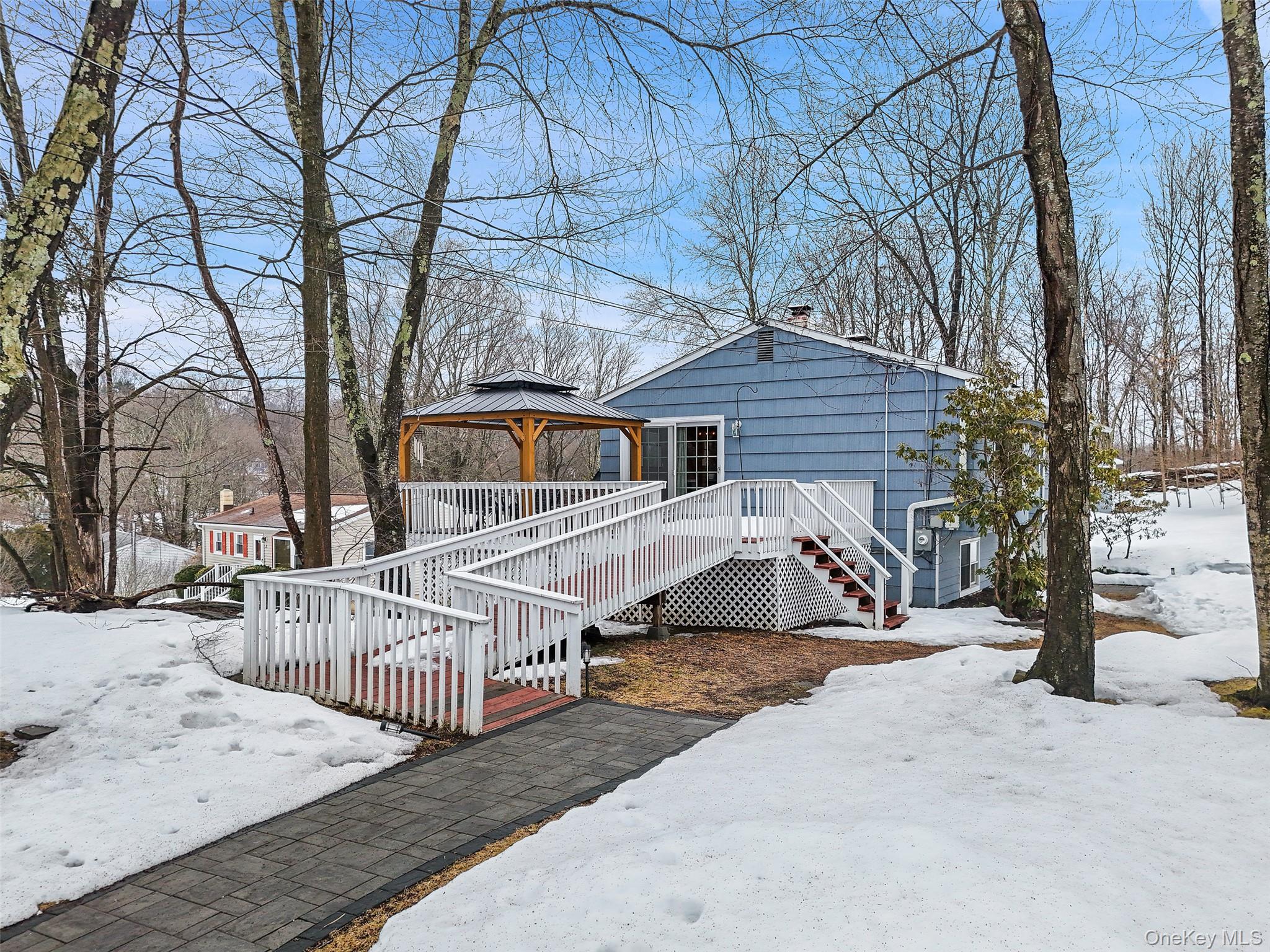 9 Mercury Court, Carmel, NY 10512