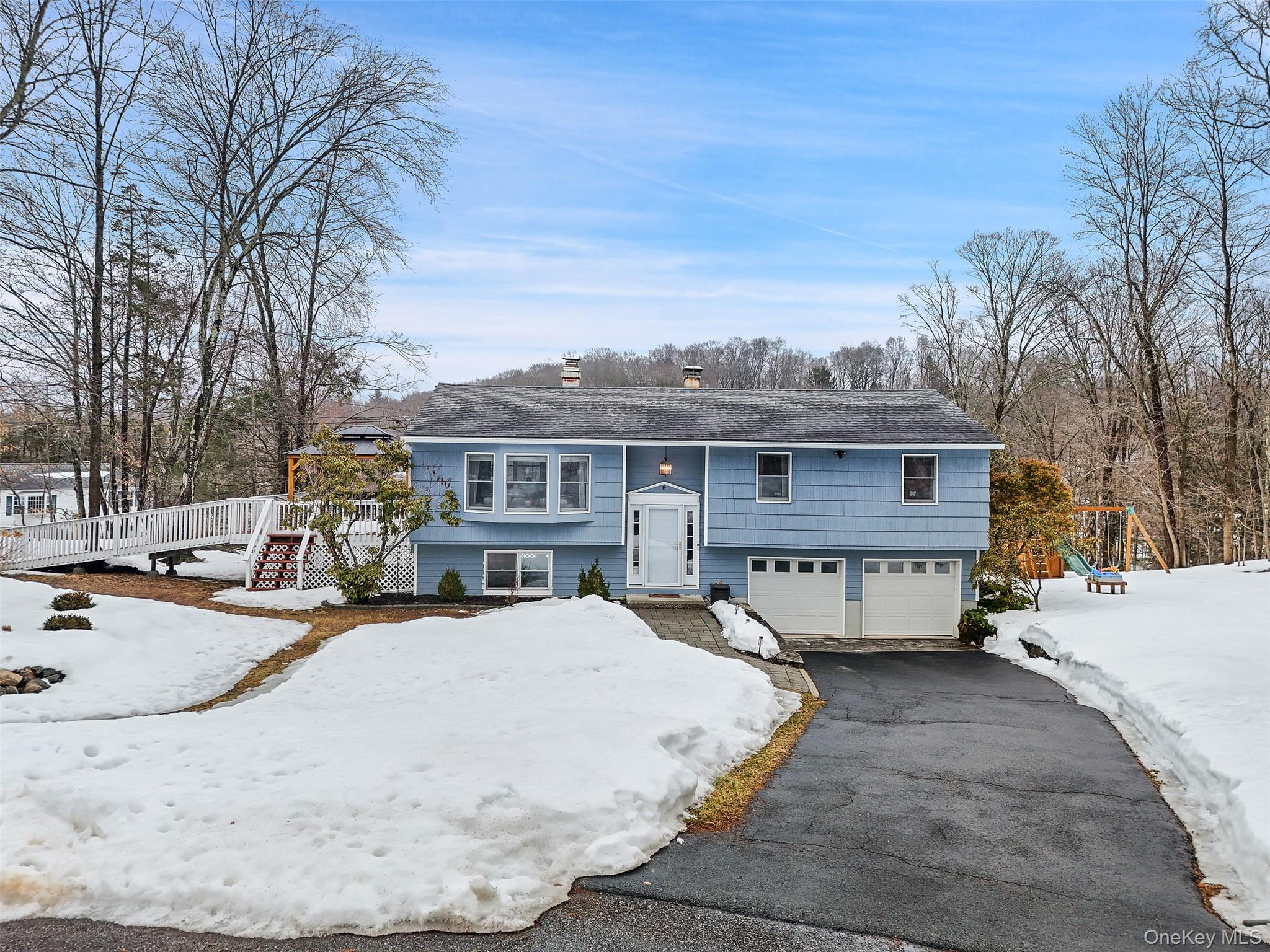 9 Mercury Court, Carmel, NY 10512