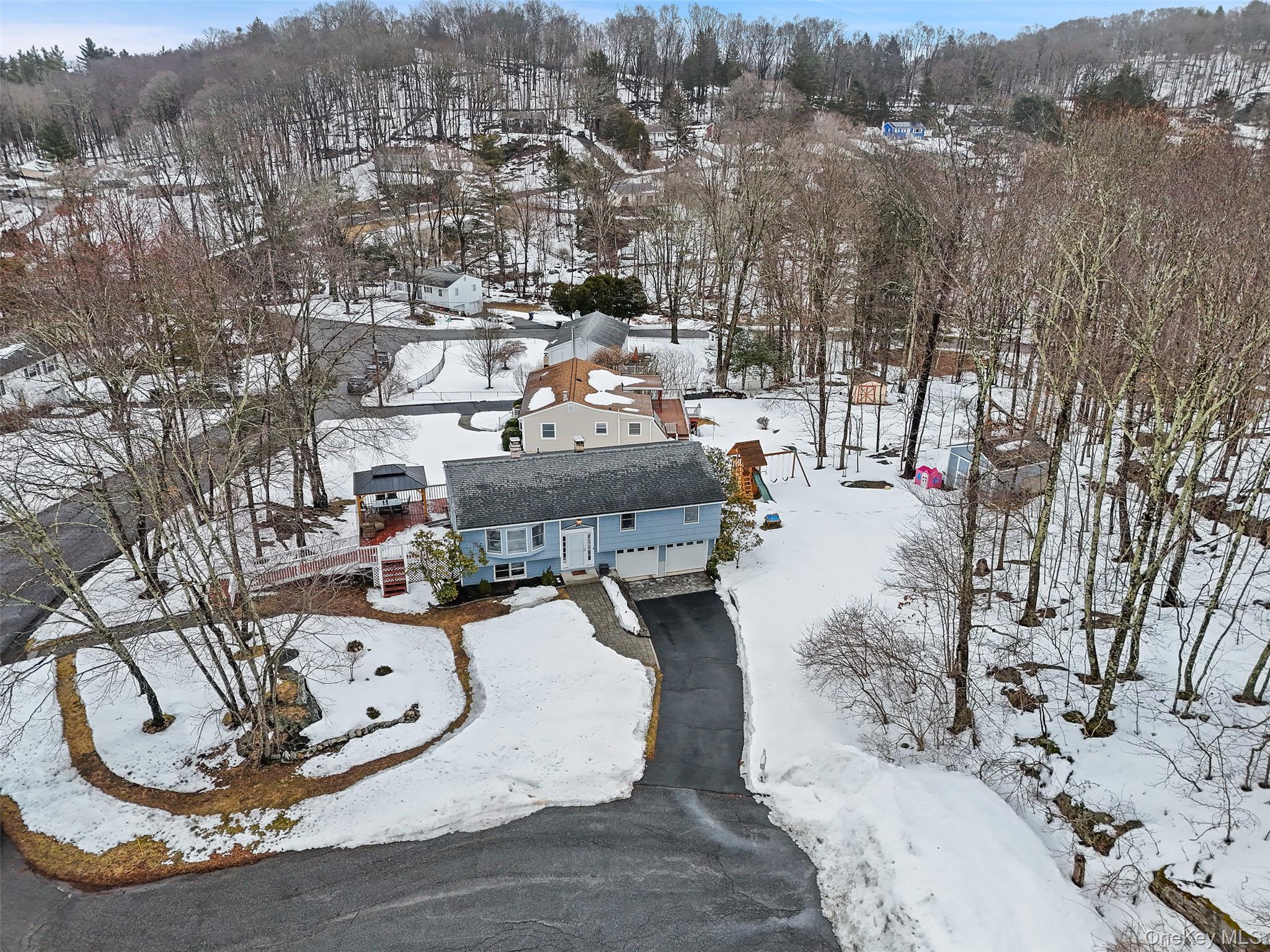 9 Mercury Court, Carmel, NY 10512