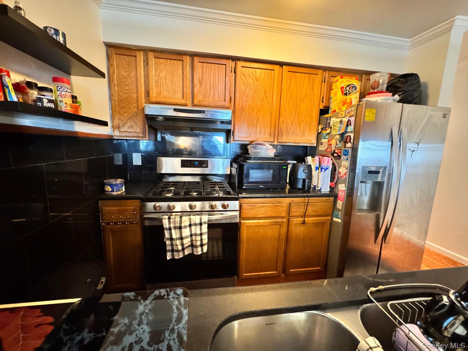 2885 W 23rd Street, Brooklyn, NY 11224