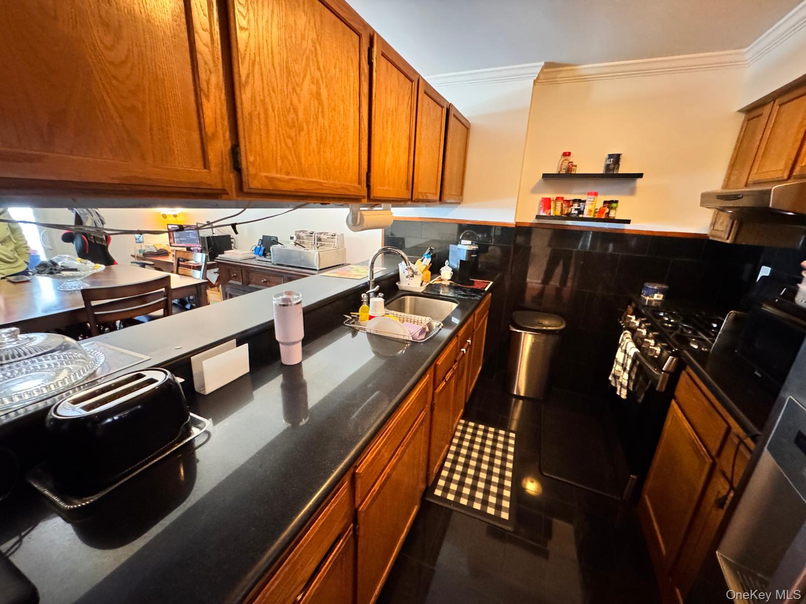 2885 W 23rd Street, Brooklyn, NY 11224