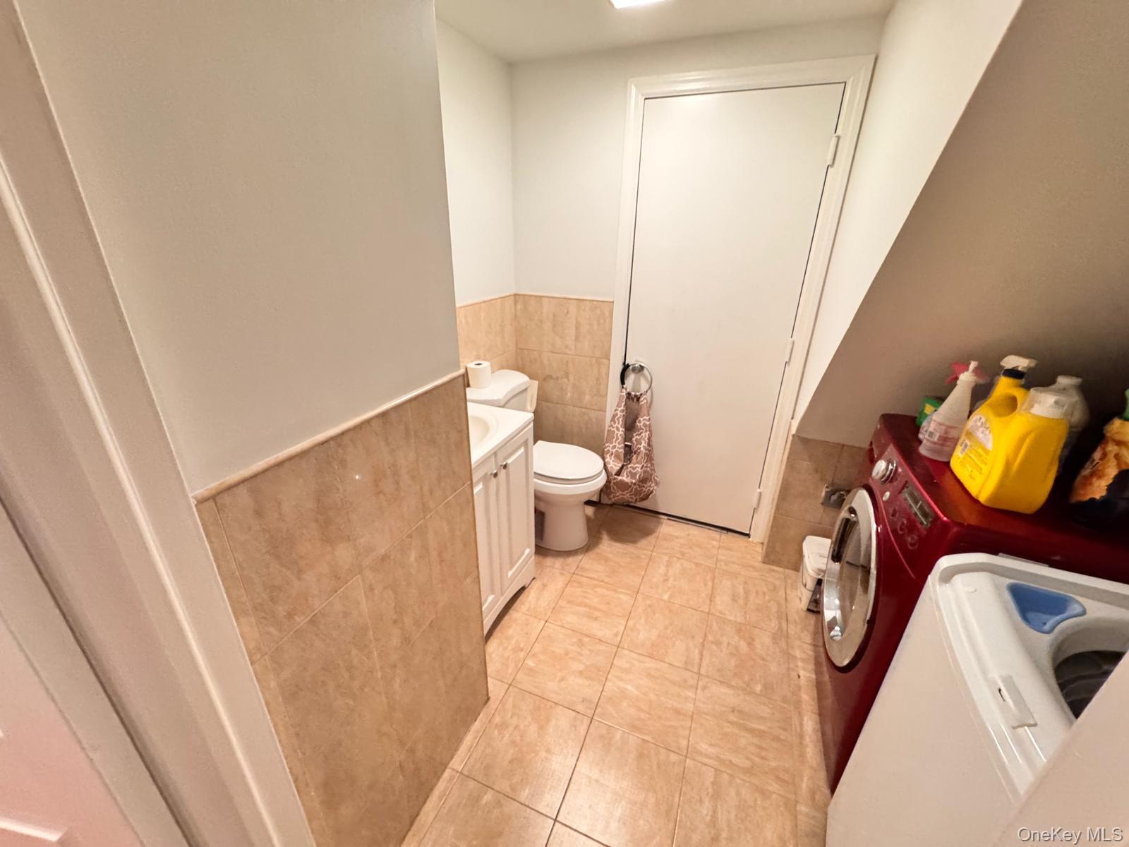 2885 W 23rd Street, Brooklyn, NY 11224