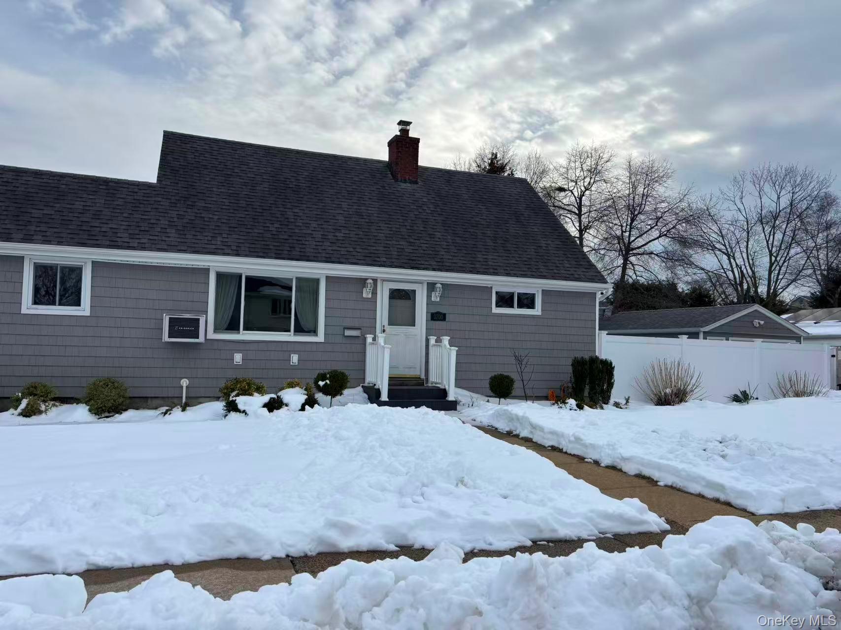 3700 Alcona Street, Seaford, NY 11783