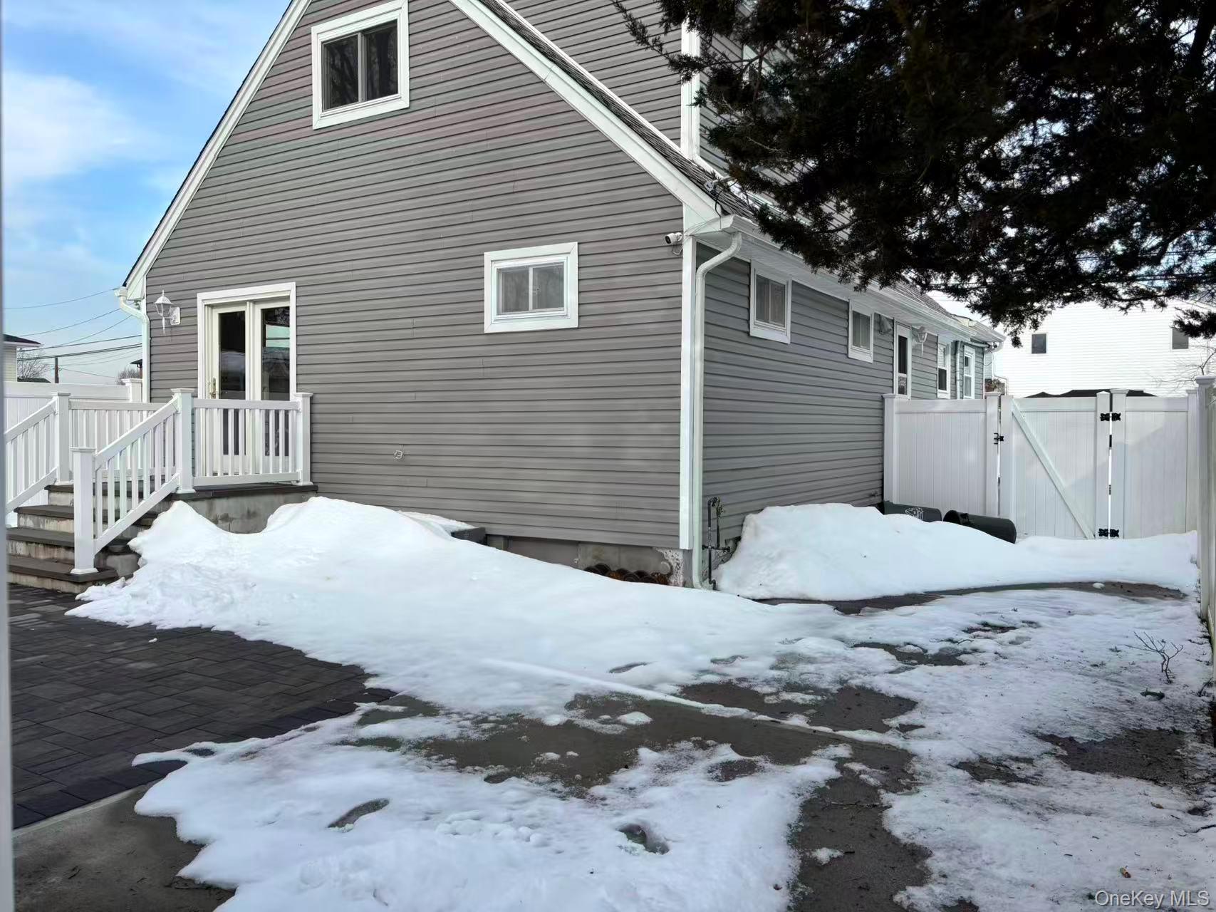 3700 Alcona Street, Seaford, NY 11783