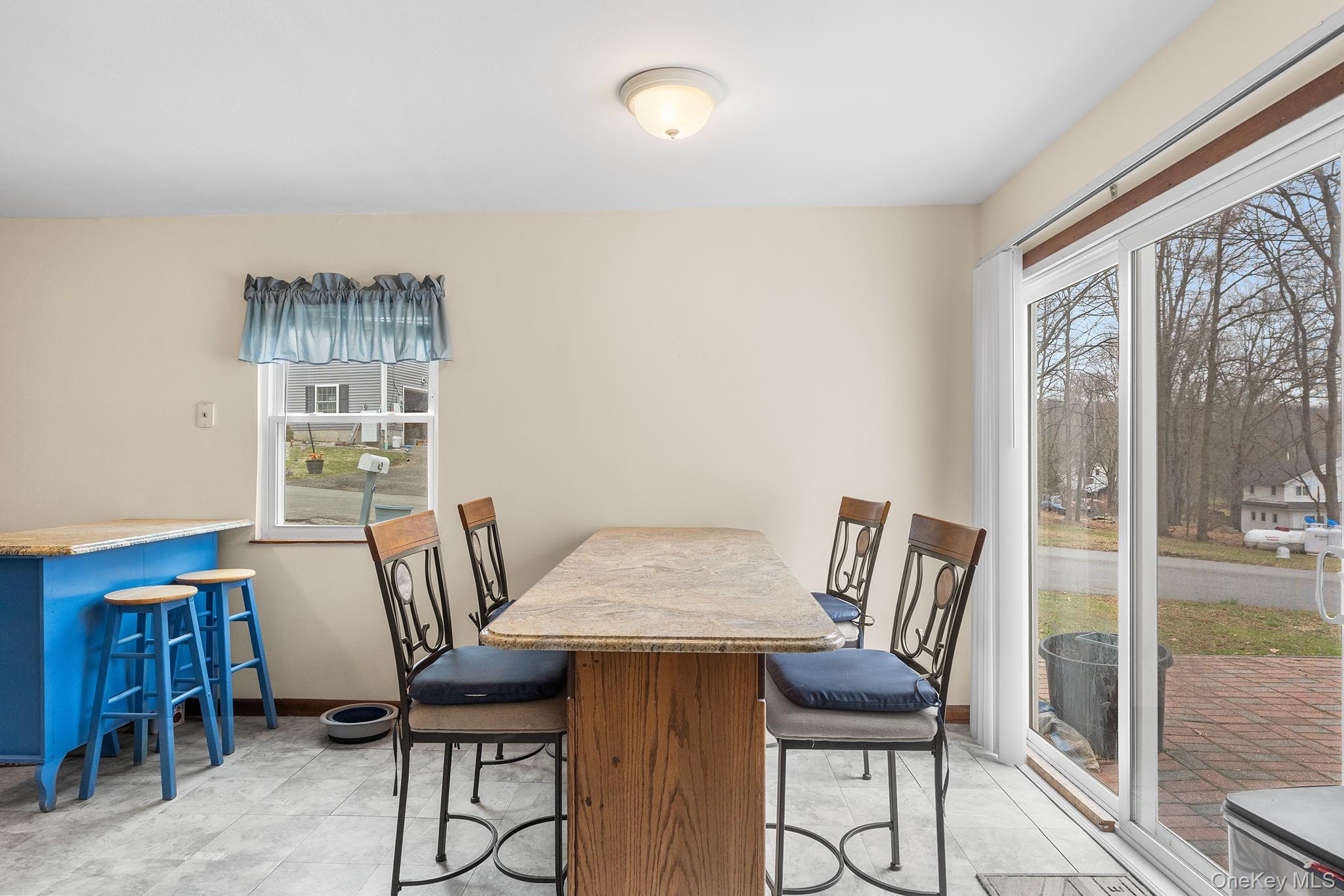 9 Hill View Road, New Windsor, NY 12553