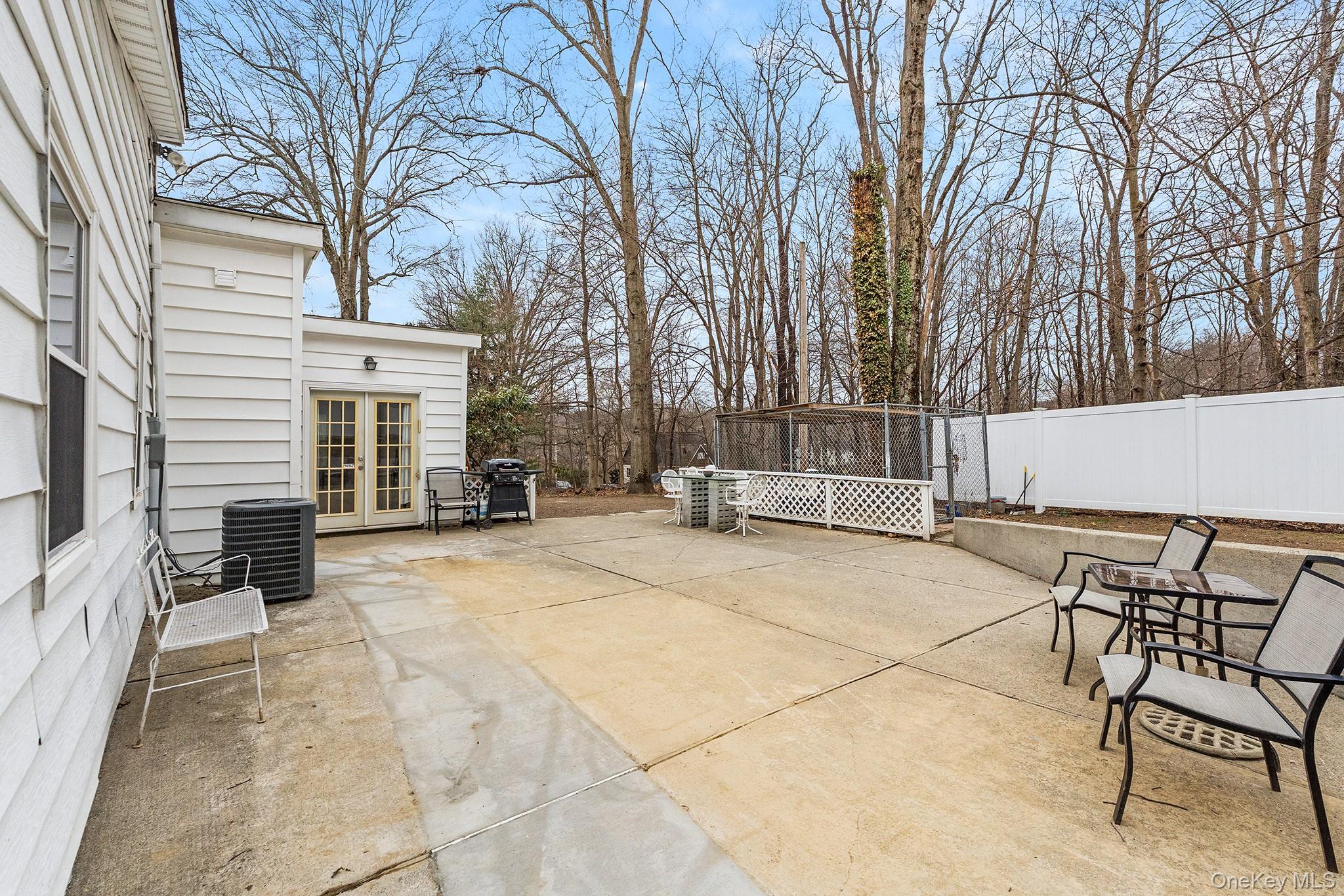 9 Hill View Road, New Windsor, NY 12553