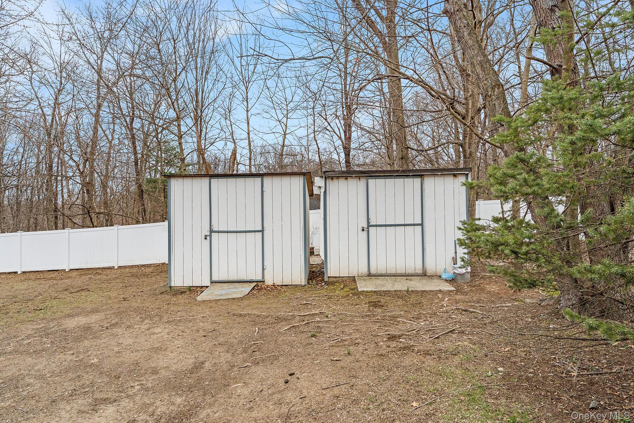 9 Hill View Road, New Windsor, NY 12553