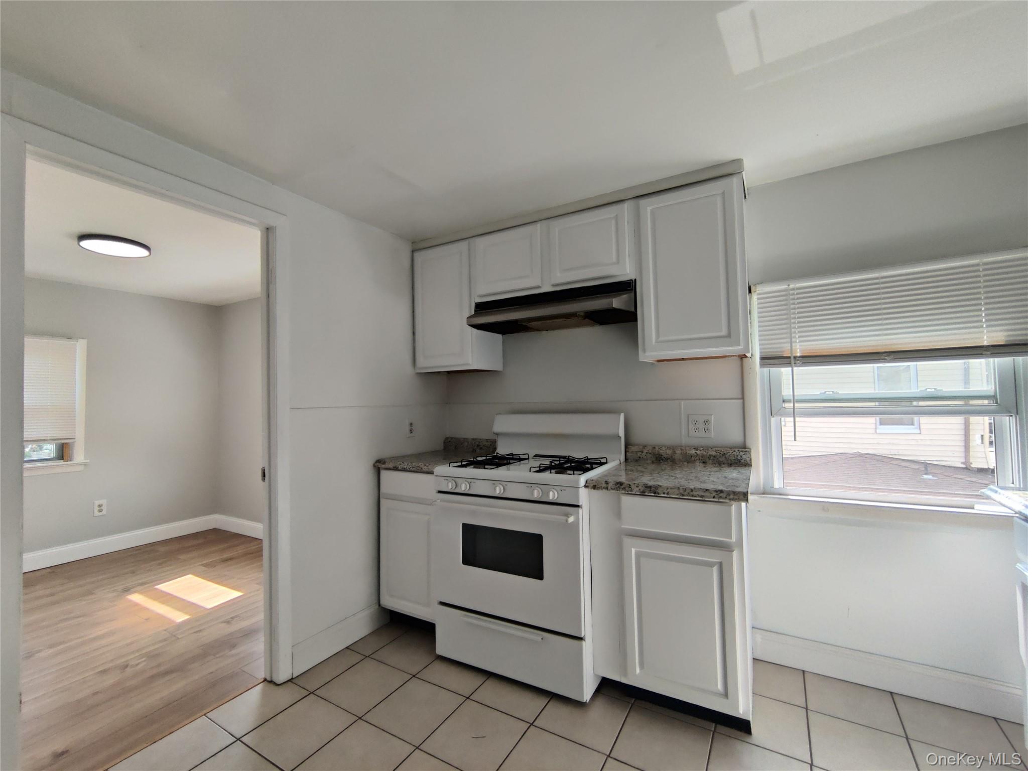 29 Harrison Street # 2, Poughkeepsie, NY 12601