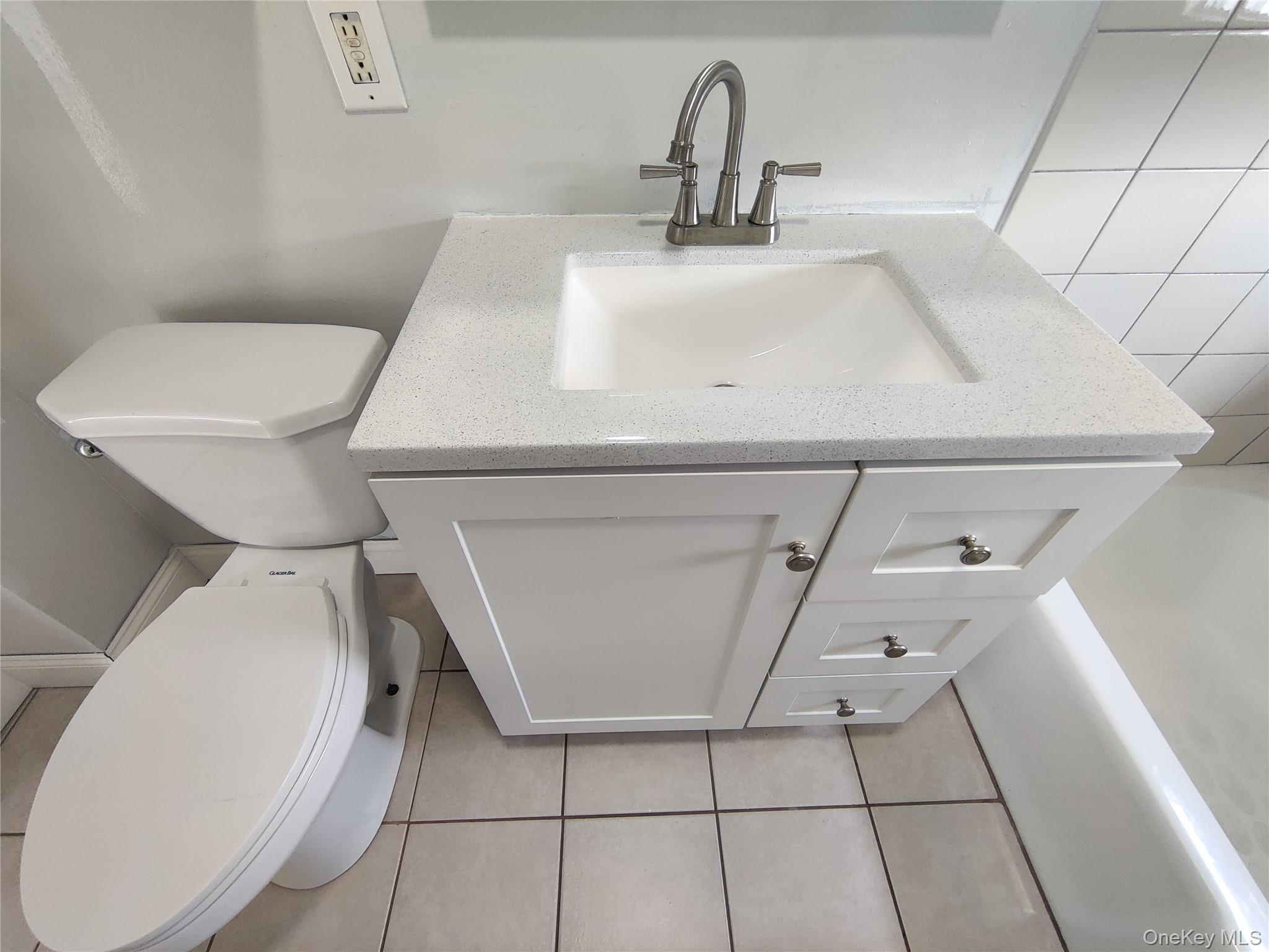 29 Harrison Street # 2, Poughkeepsie, NY 12601