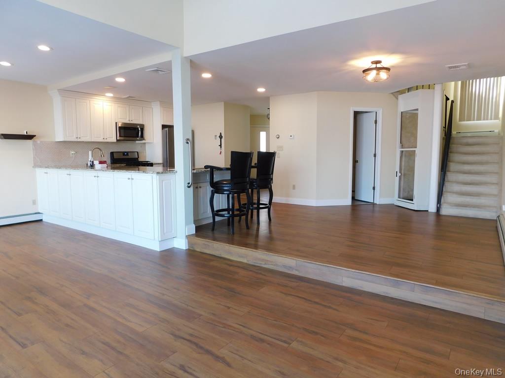 729 Hewitt Lane, New Windsor, NY 12553