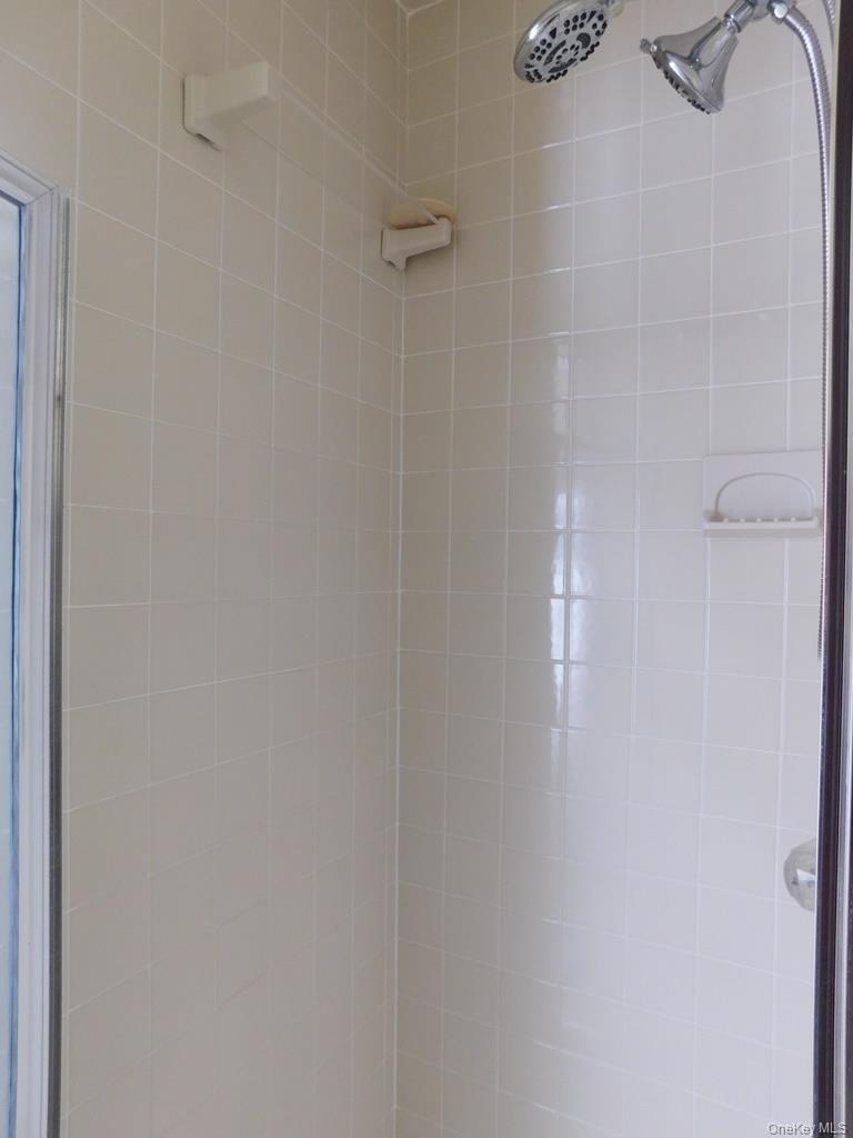 729 Hewitt Lane, New Windsor, NY 12553