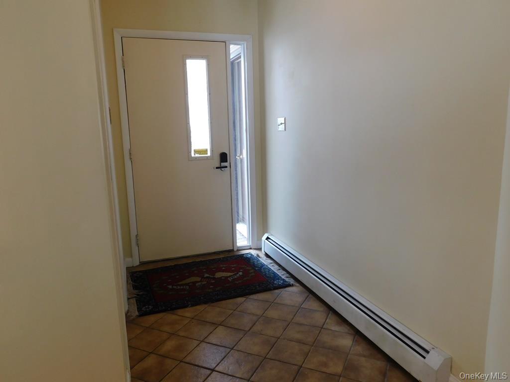 729 Hewitt Lane, New Windsor, NY 12553