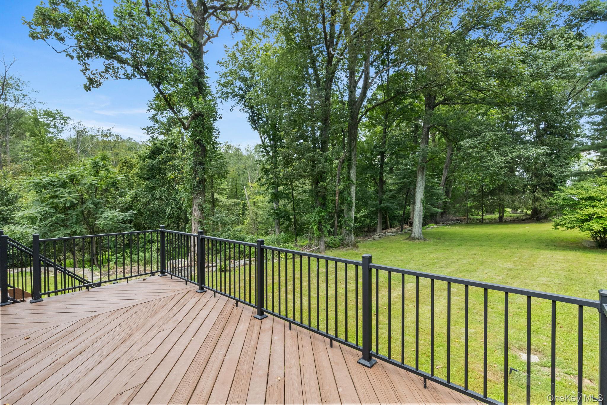 424 Cording Lane, Yorktown Heights, NY 10598