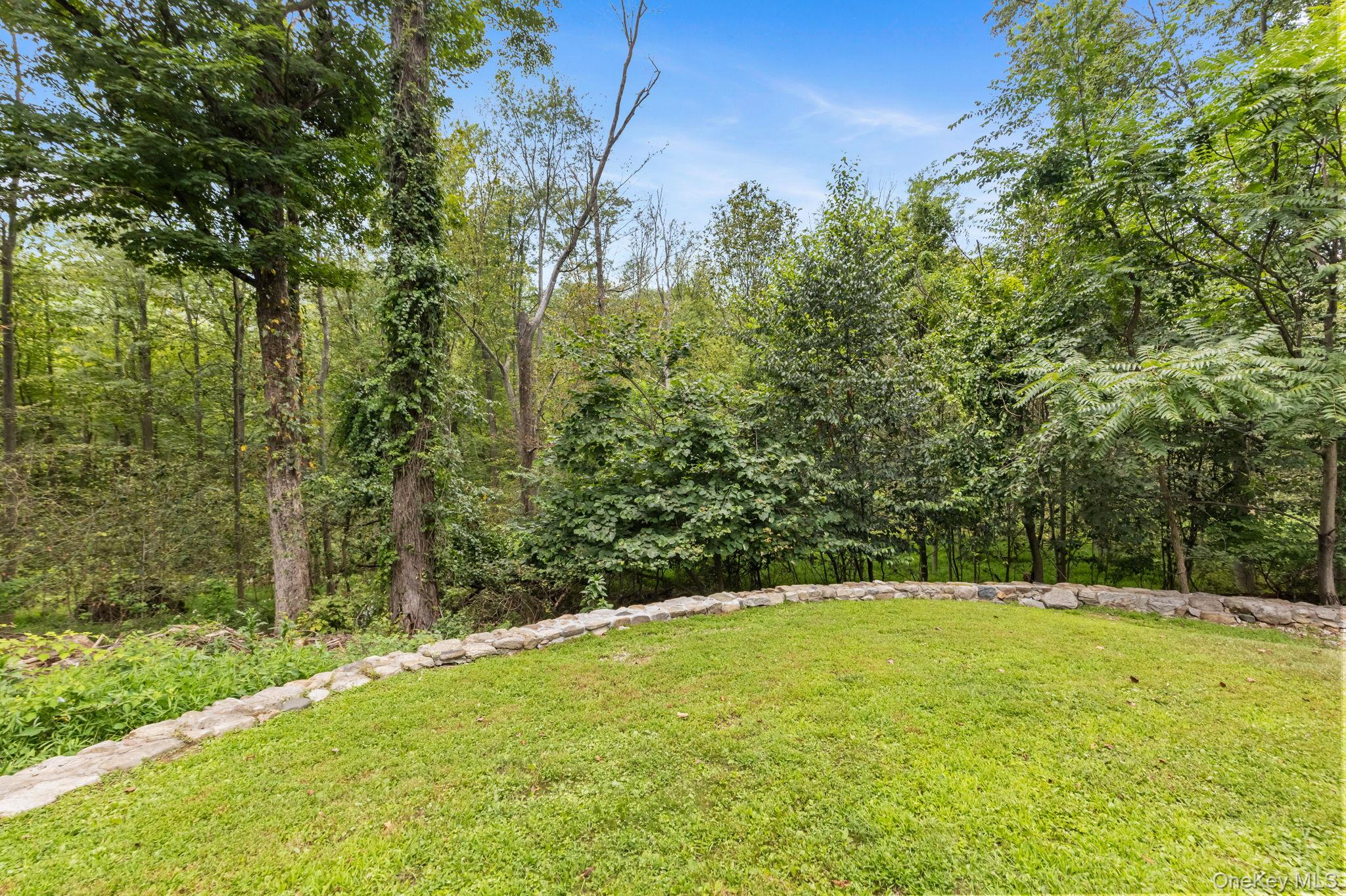 424 Cording Lane, Yorktown Heights, NY 10598