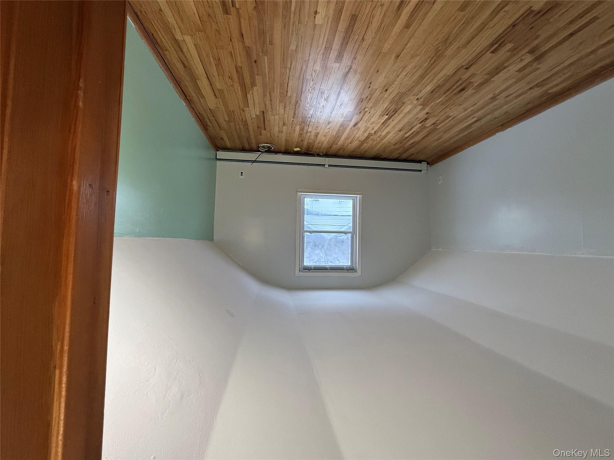 218 Bayview Drive, Mastic Beach, NY 11951