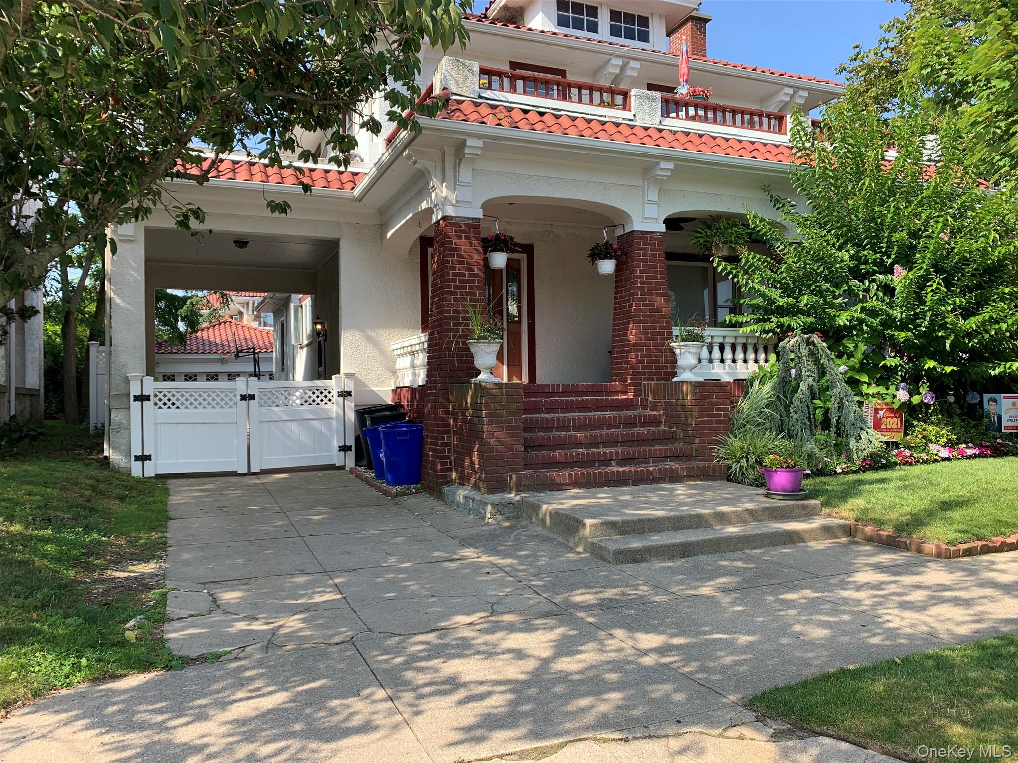 27 W Olive # 2, Long Beach, NY 11561
