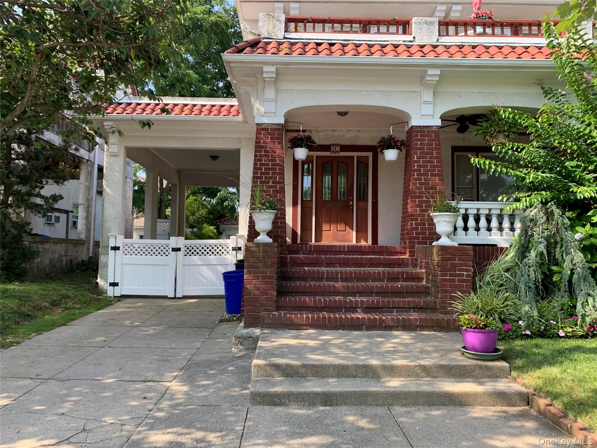 27 W Olive # 2, Long Beach, NY 11561