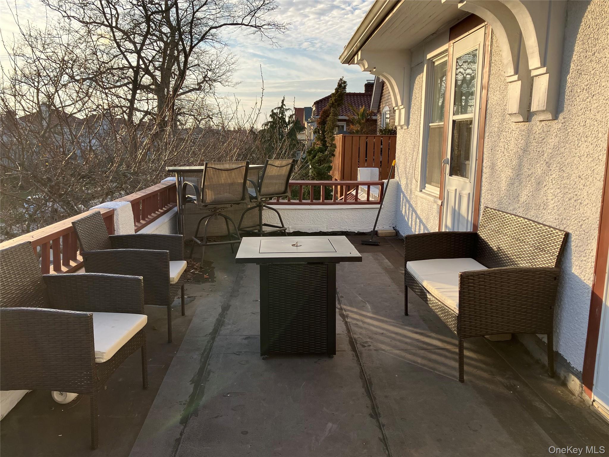 27 W Olive # 2, Long Beach, NY 11561