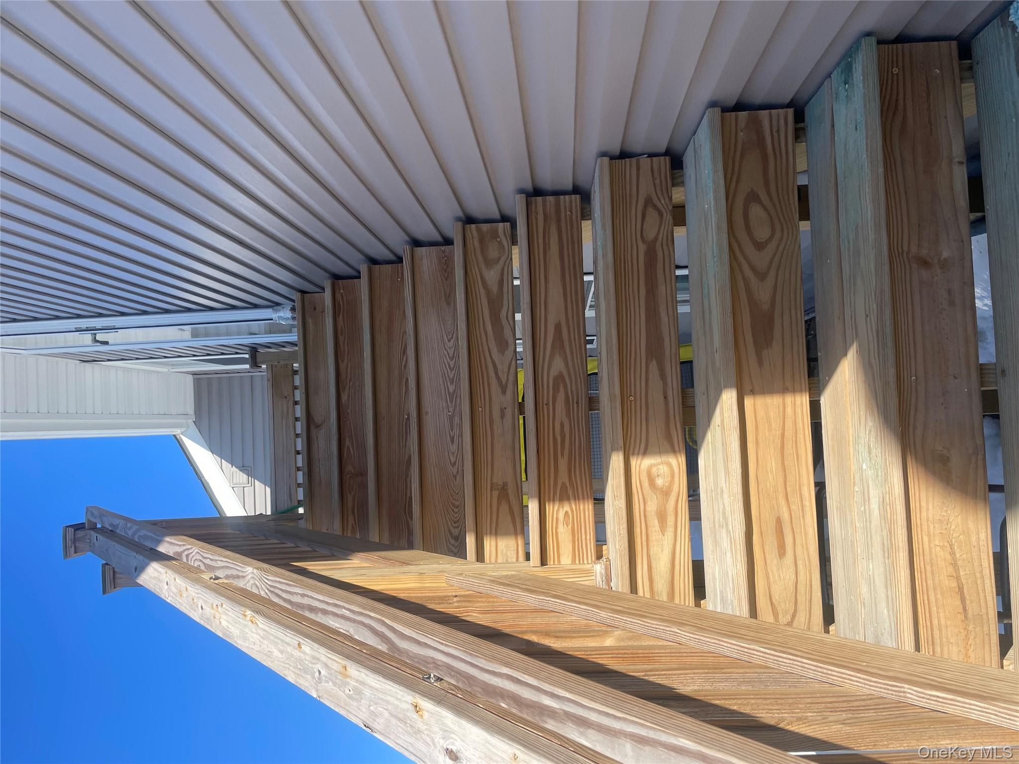 7 Anawanda Road, North Babylon, NY 11703