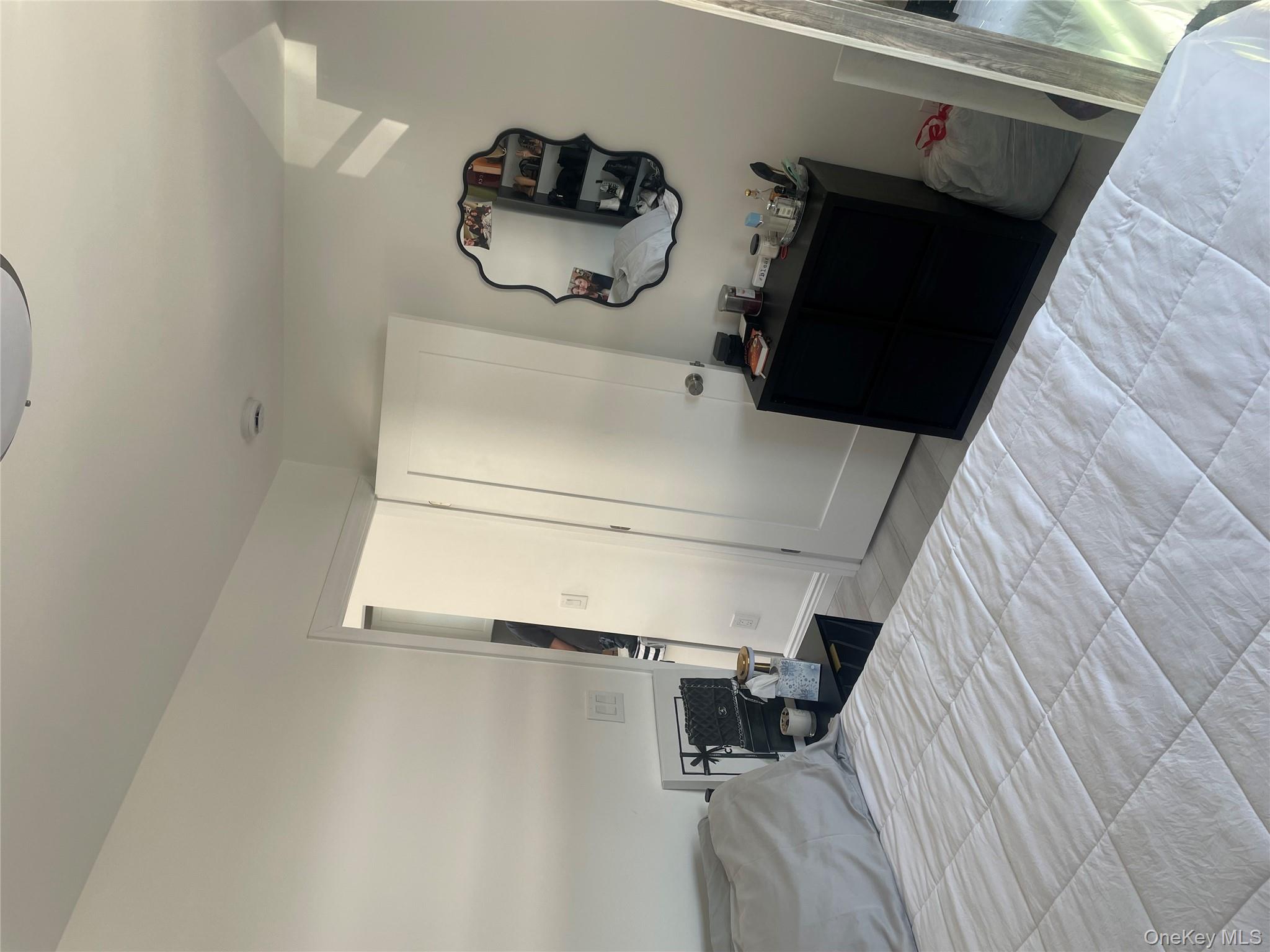 7 Anawanda Road, North Babylon, NY 11703