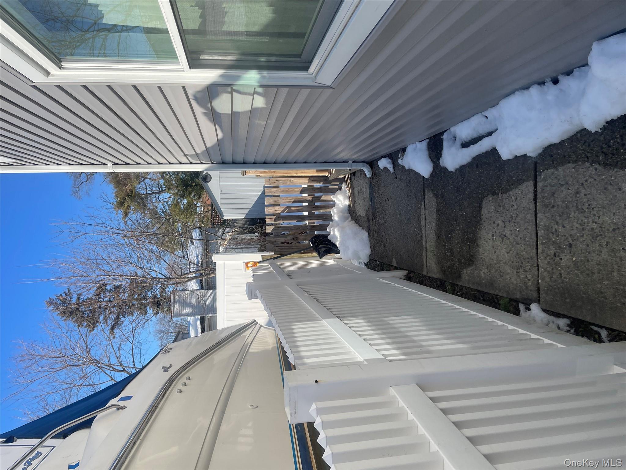 7 Anawanda Road, North Babylon, NY 11703