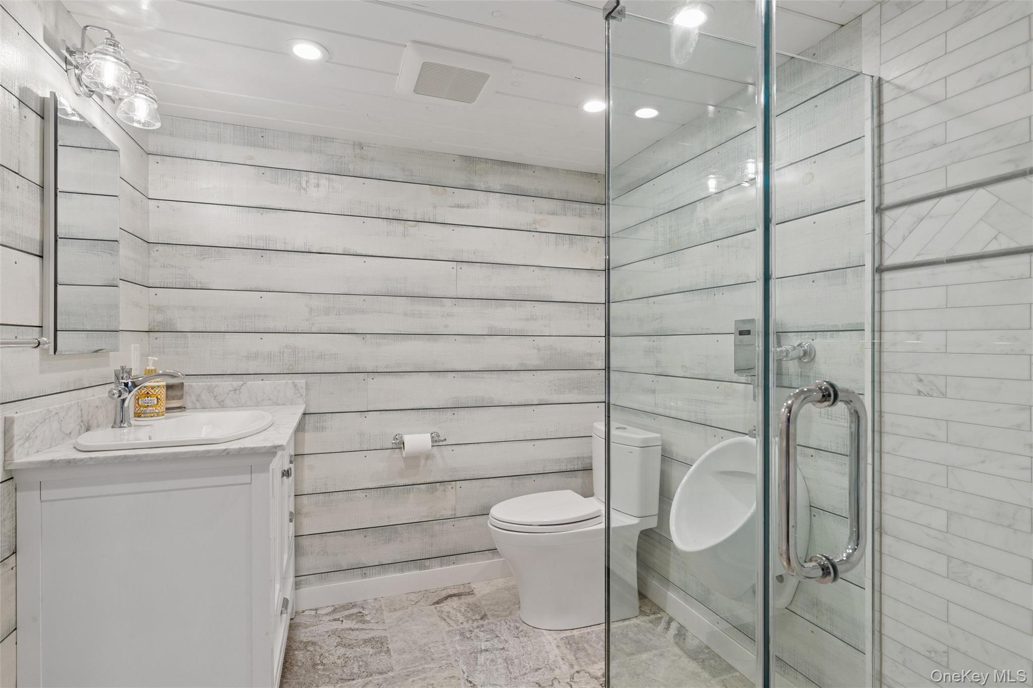 18 Matilda Court, Bayport, NY 11705