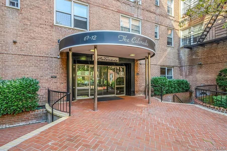 67-12 Yellowstone Boulevard # F6, Flushing, NY 11375