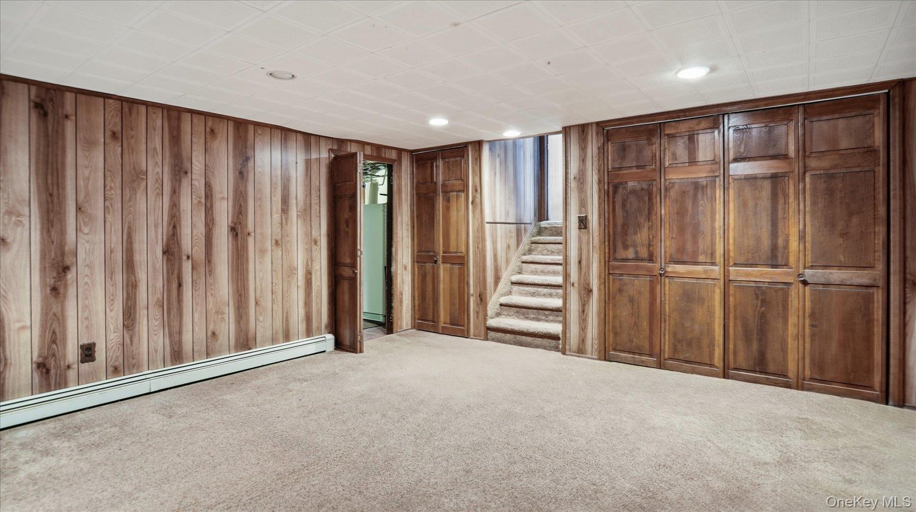 2432 Aron Drive N, Seaford, NY 11783