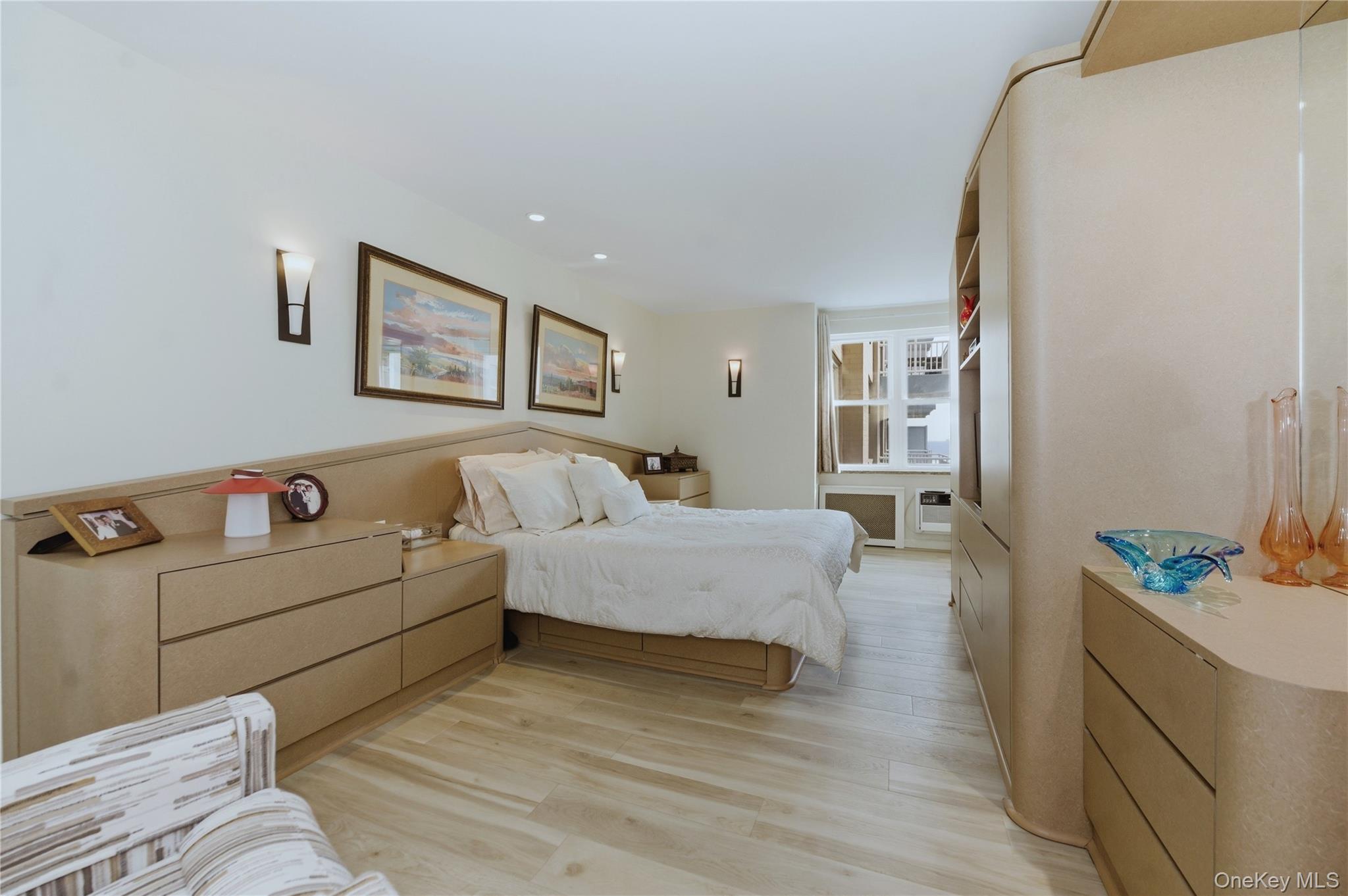 522 Shore Road # 2AA, Long Beach, NY 11561