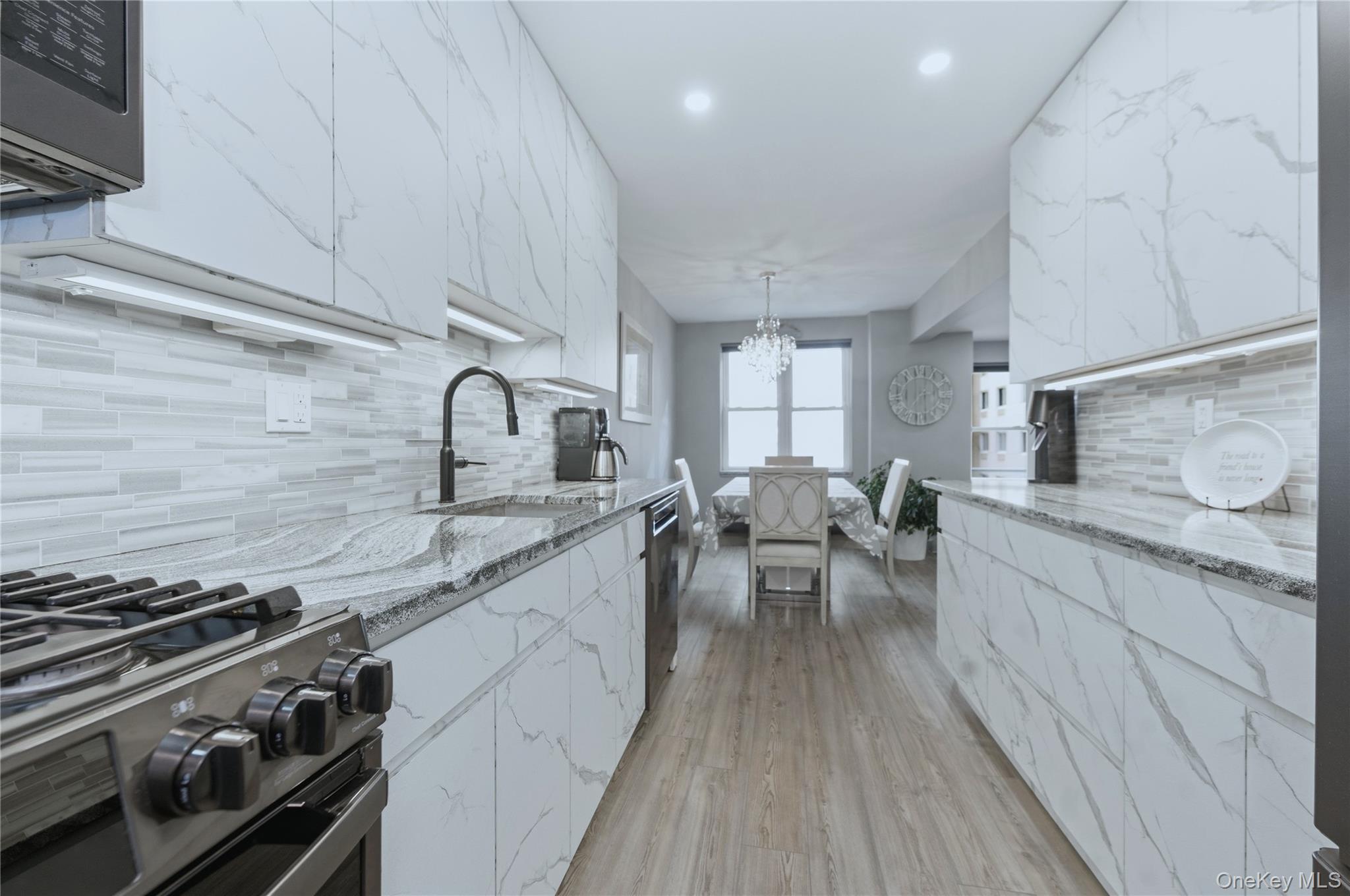 522 Shore Road # 2AA, Long Beach, NY 11561