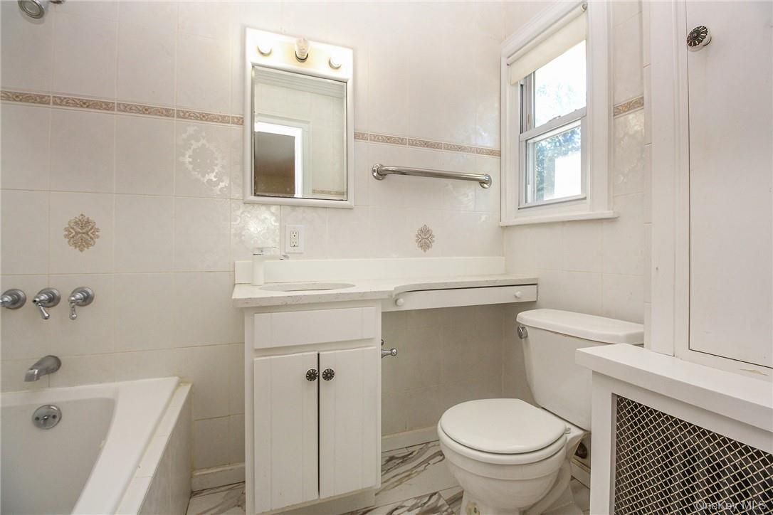 237 Coligni Avenue, New Rochelle, NY 10801