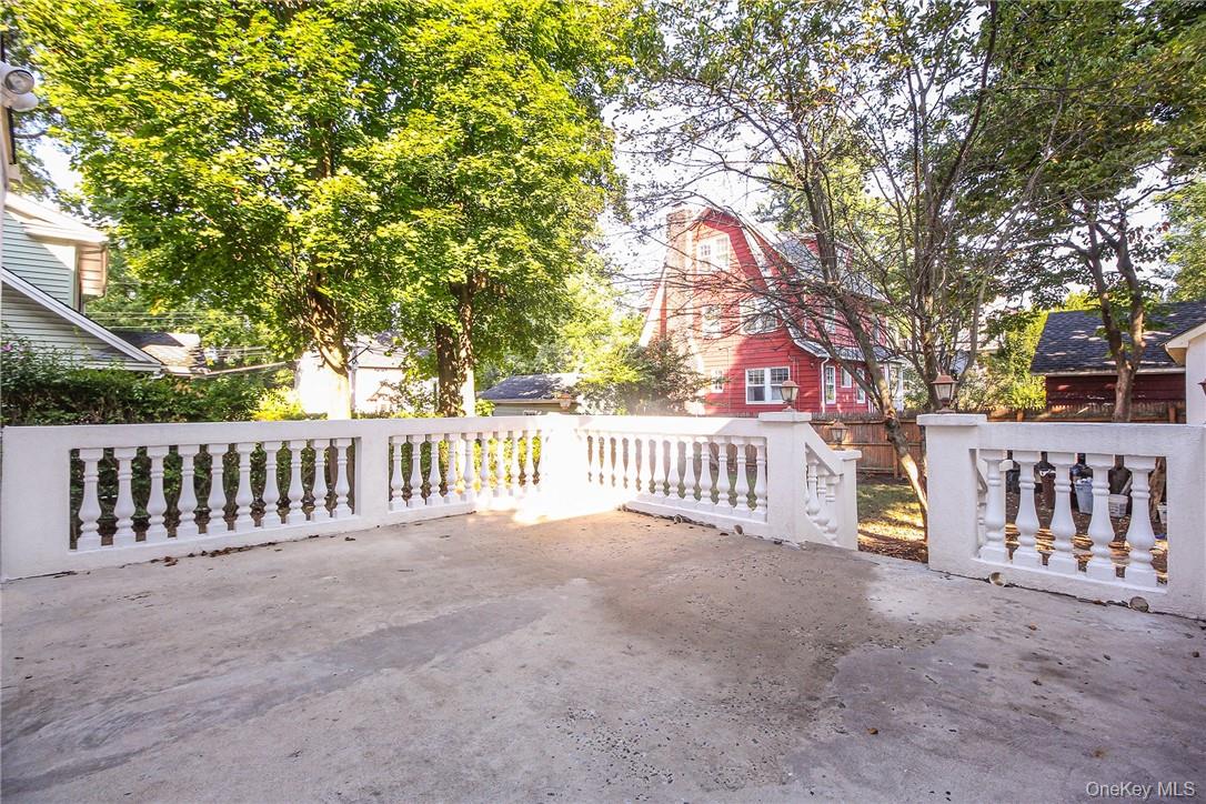 237 Coligni Avenue, New Rochelle, NY 10801