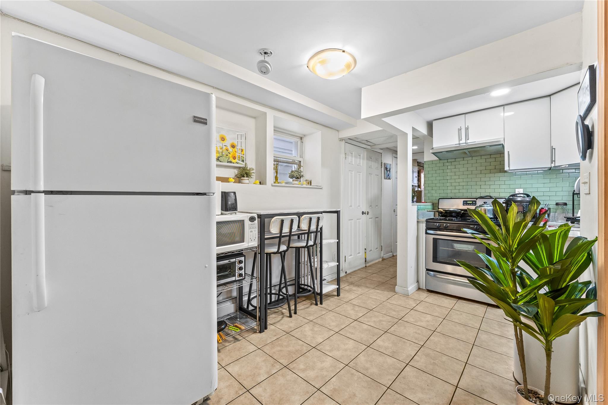 2353 37th Street, Astoria, NY 11105