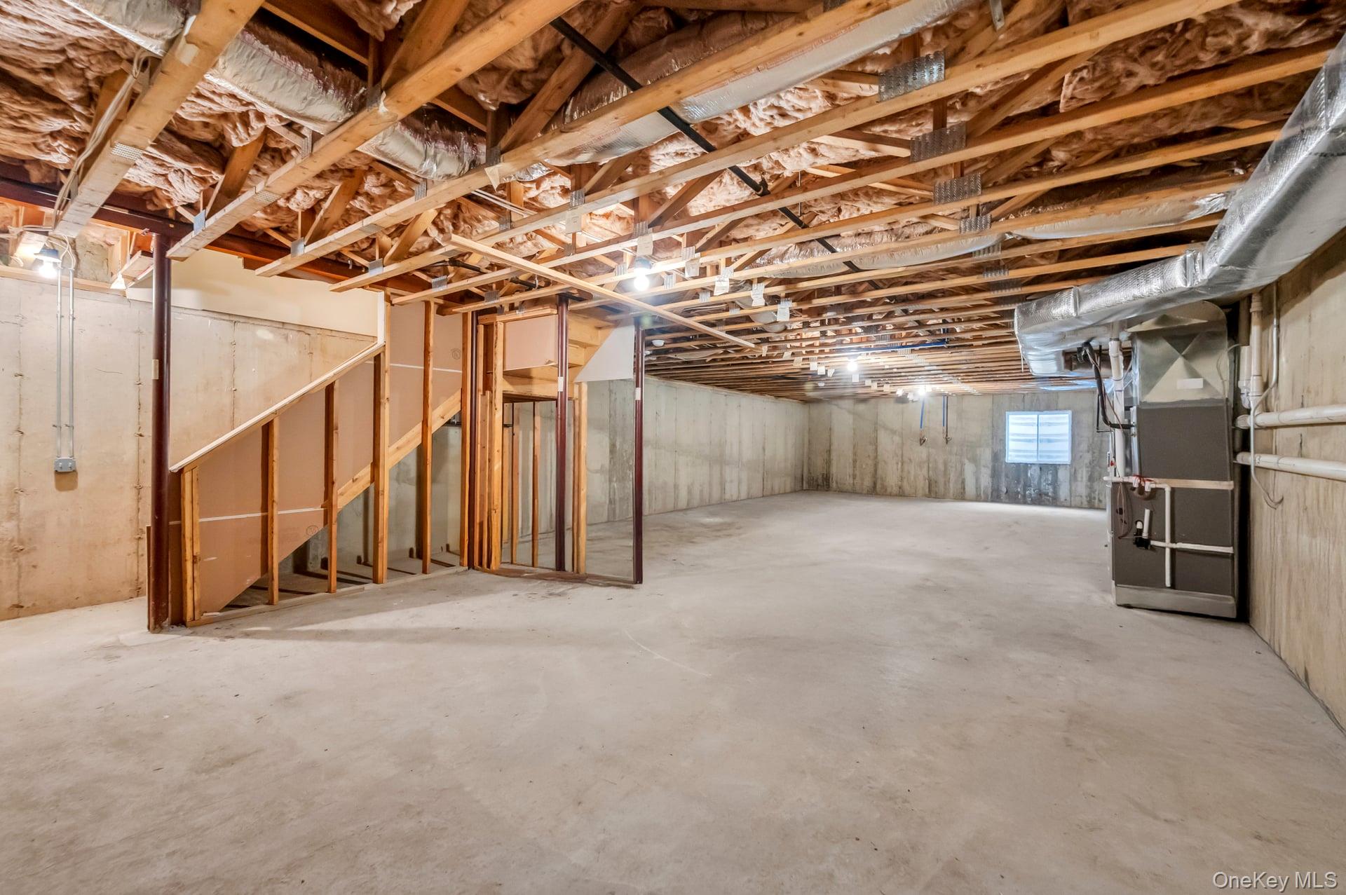 115 Weatherby Lane, Central Islip, NY 11722