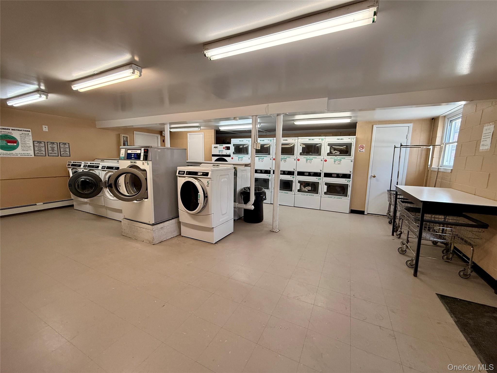 606 Parr Meadow Drive # 6F, Newburgh, NY 12550