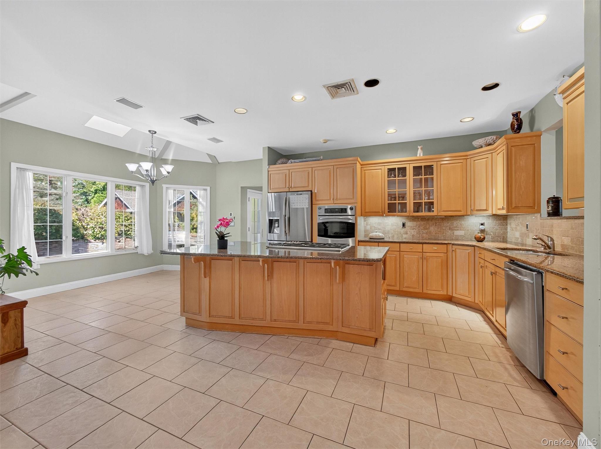 3 Cutler Court, Suffern, NY 10901