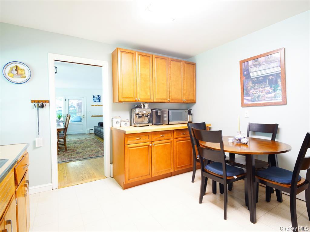 10 LINDA Drive, Montebello, NY 10901