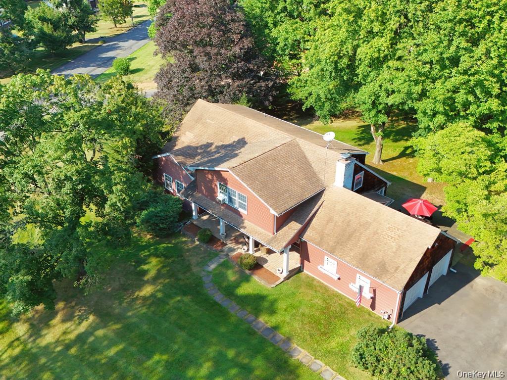 10 LINDA Drive, Montebello, NY 10901