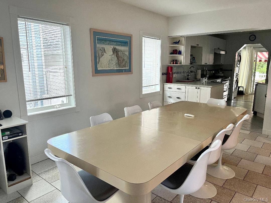 11 Delaware Avenue, Long Beach, NY 11561