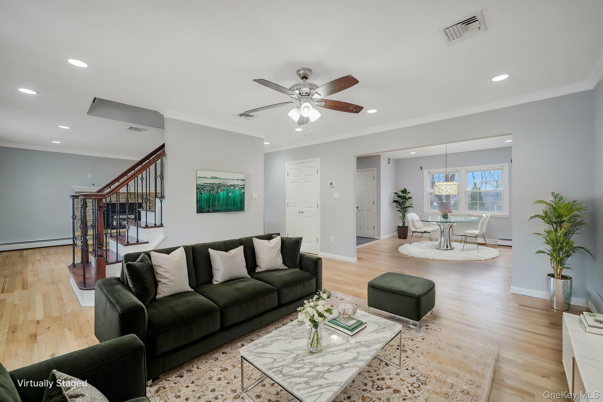 92 Hawthorne Road, Kings Park, NY 11754