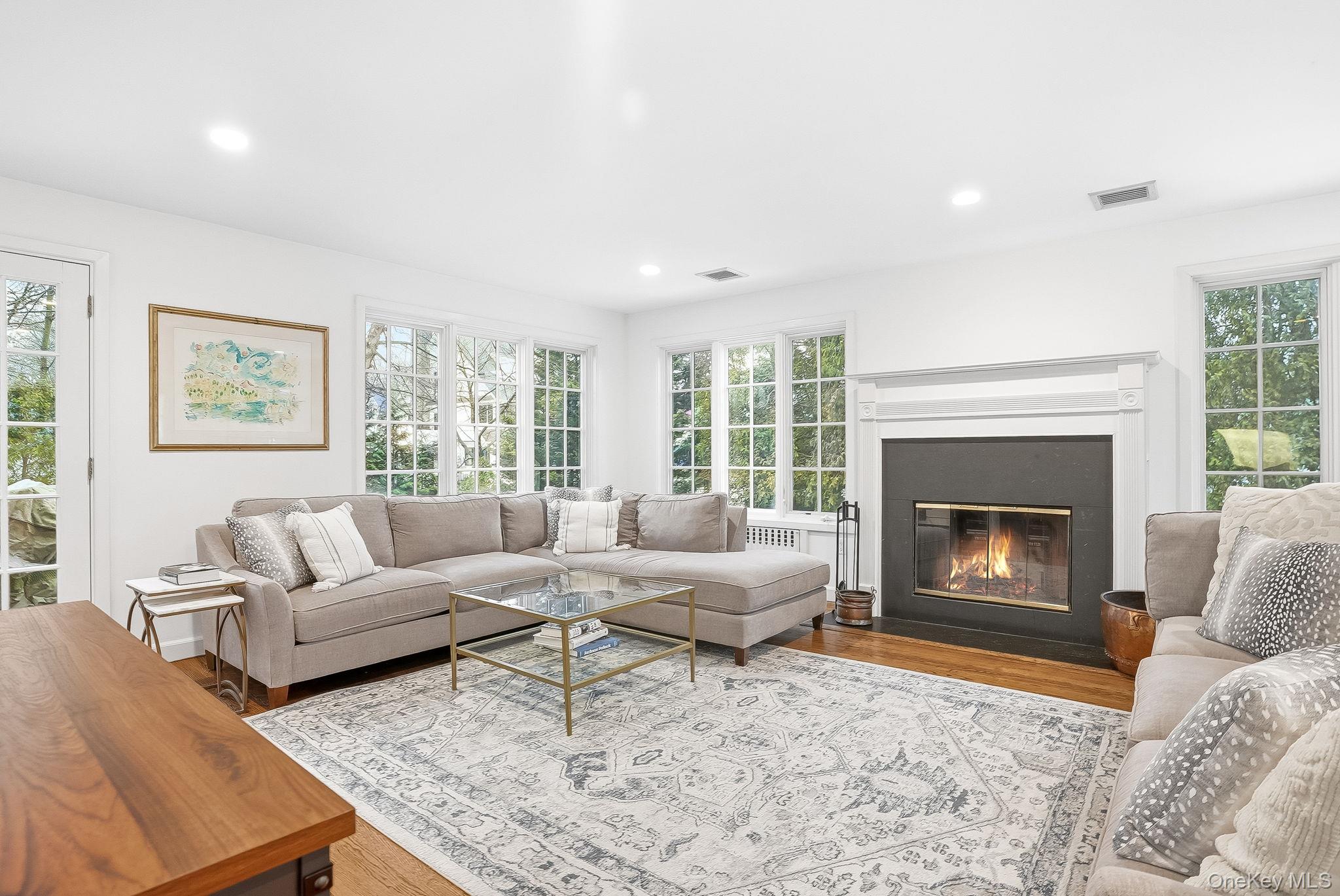 65 Howell Avenue, Larchmont, NY 10538