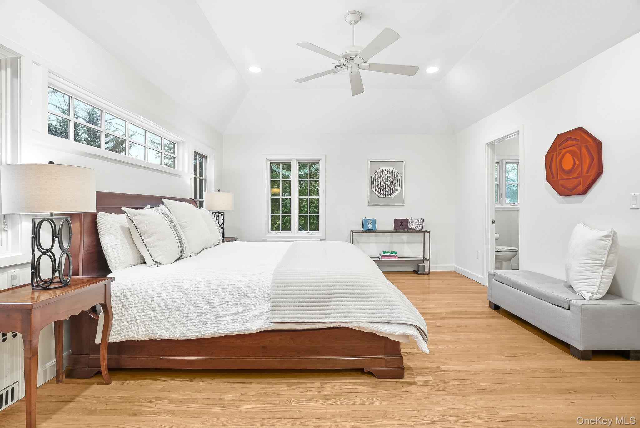 65 Howell Avenue, Larchmont, NY 10538