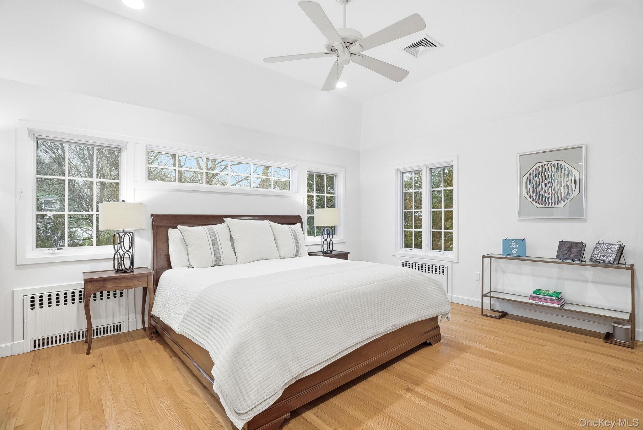 65 Howell Avenue, Larchmont, NY 10538