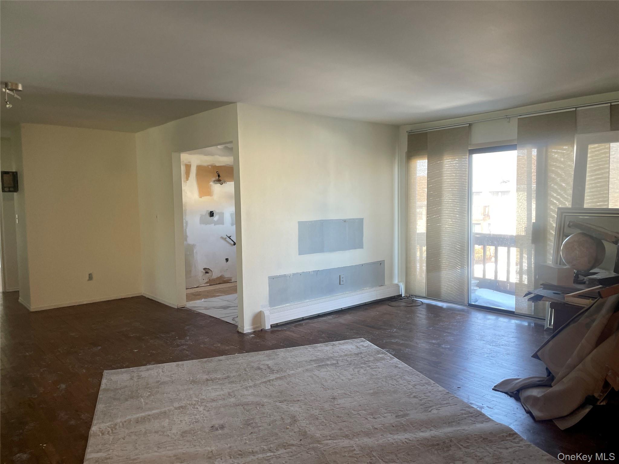 194 Sneden Place # 194, Spring Valley, NY 10977